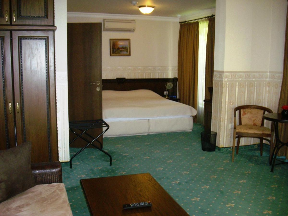 Amsterdam Hotel Sofia Phòng bức ảnh